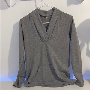 V neck light gray long sleeve